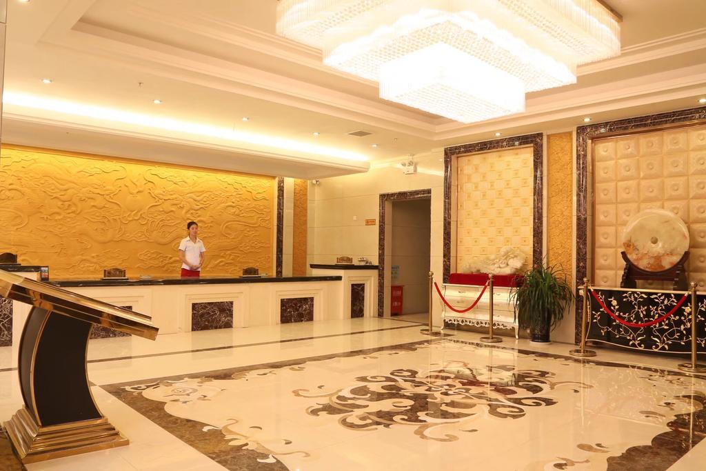 Dunhuang Longfeng Hotel Exterior photo